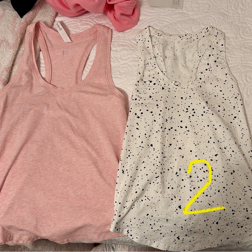 Lululemon Lot of 2 Tank Tops